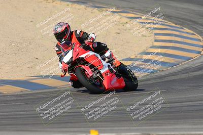 media/Jan-10-2025-CVMA Friday Practice (Fri) [[489e0da257]]/Group 4 and Trackday/Session 3 (Turns 9 and 10)/